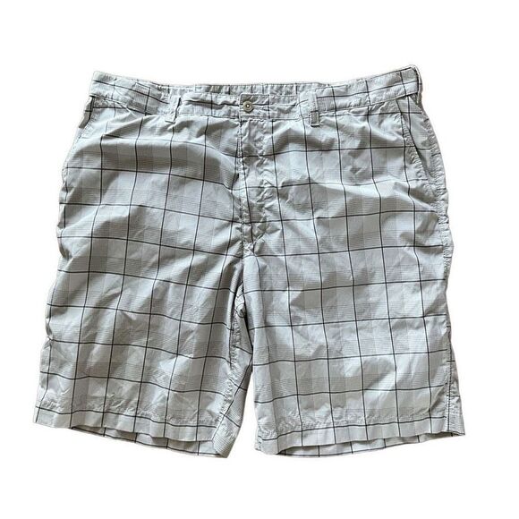 PGA Tour Golf Shorts Mens 40 Flat Front White Cream Check Outdoor Casual Sports - Picture 1 of 7